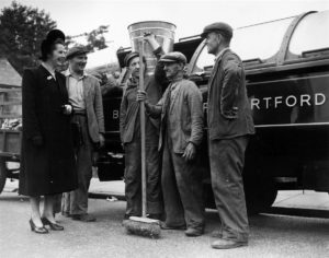 Thatcher-Workers-Central Press via Getty Images